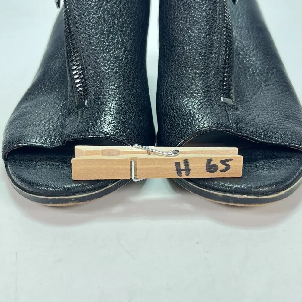 Franco Sarto Black Leather Peep Toe Front Zip Block Heel Sandals Women's Size 6M